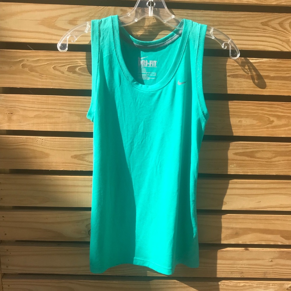 Nike dri-fit tank